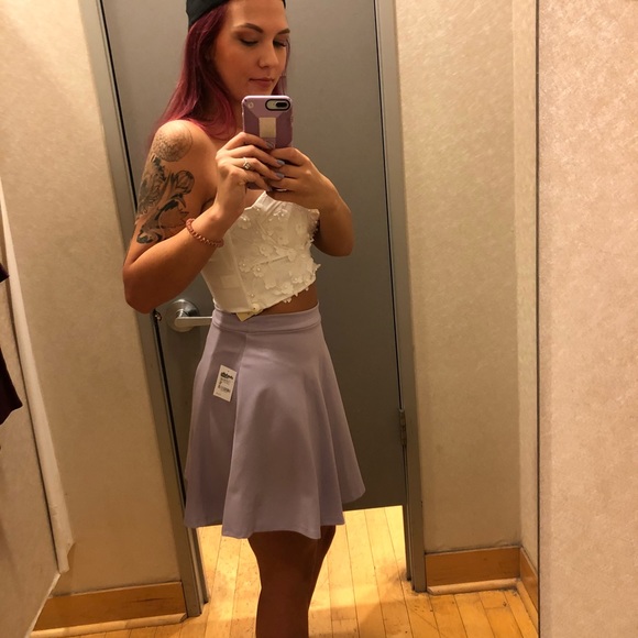 Meet your Posher, Kaitlin - Picture 2 of 4